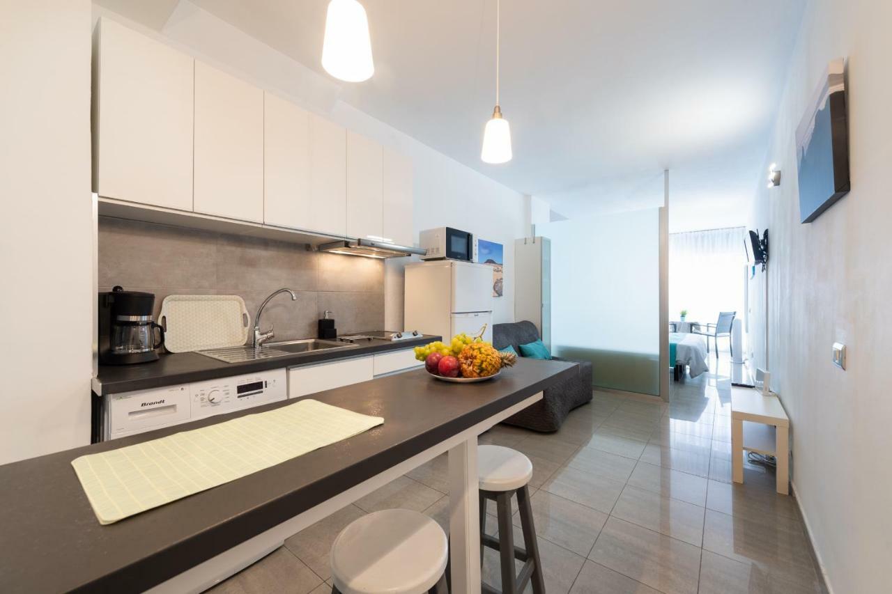 1St Line Studio Las Canteras Beach - Wifi Apartment Las Palmas de Gran Canaria Luaran gambar
